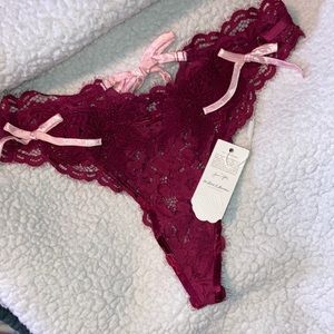 NWT For Love & Lemons Noelle Lace High-waist Panty in Burgundy, Small